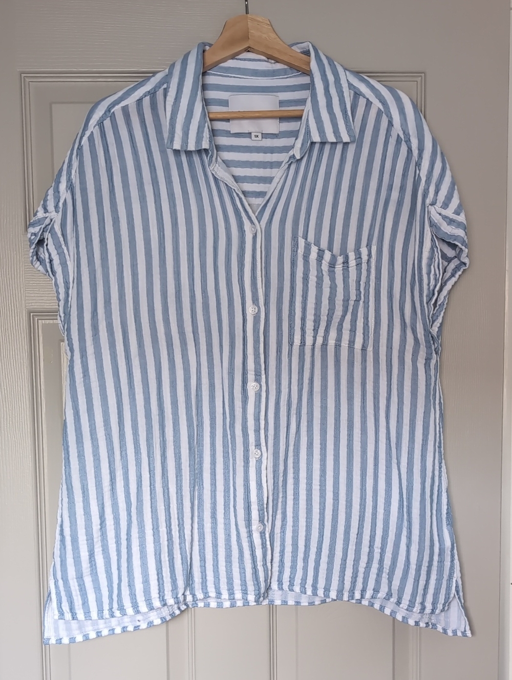 Lola River Light Blue & White Striped Women's Button-Front Shirt 100% Cotton